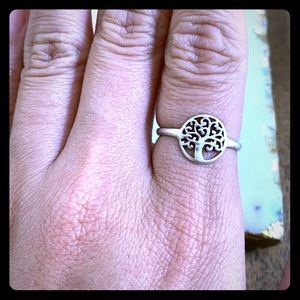 Sterling silver tree of life ring. Size 9